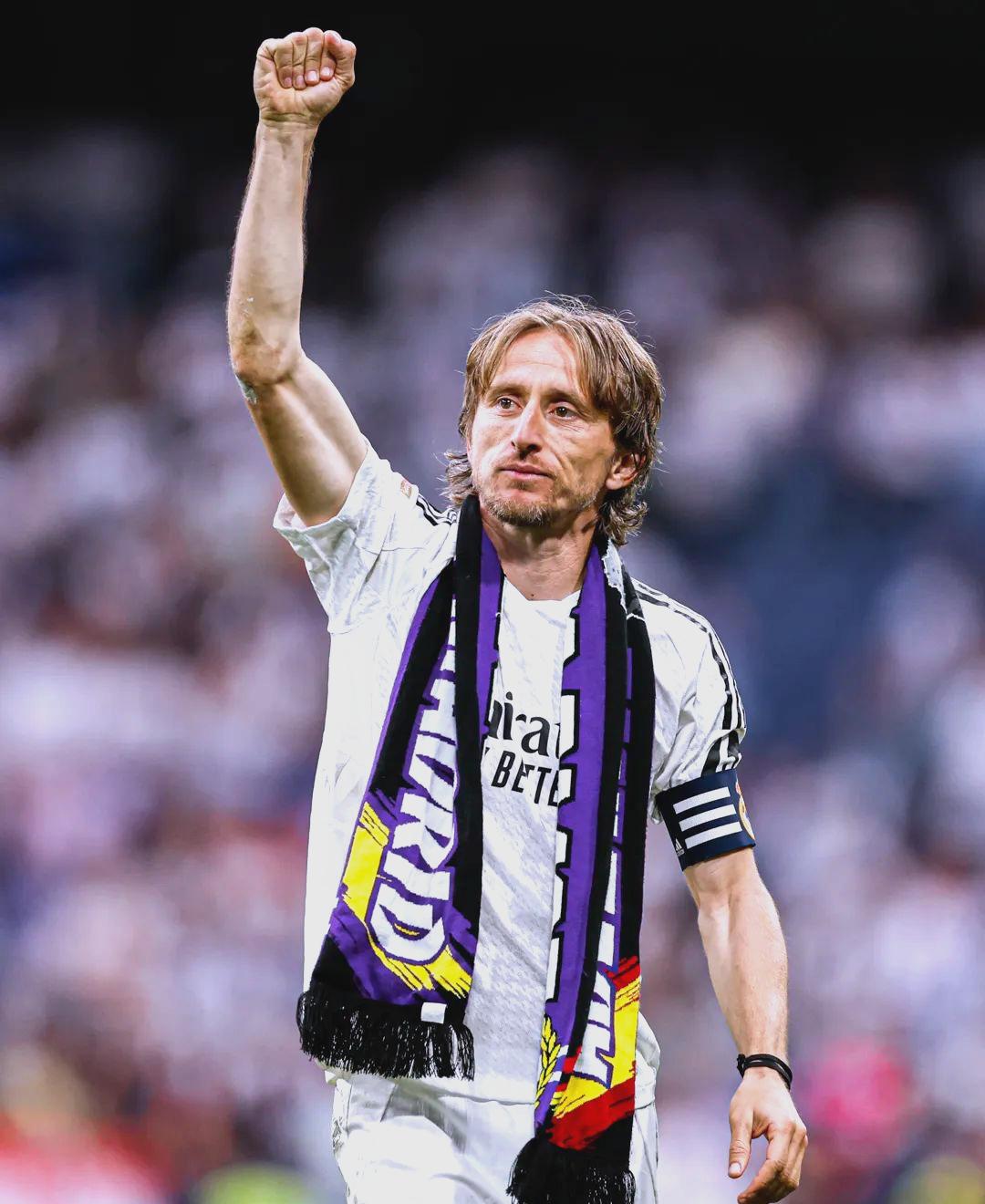 广厦男篮末节绝杀山东